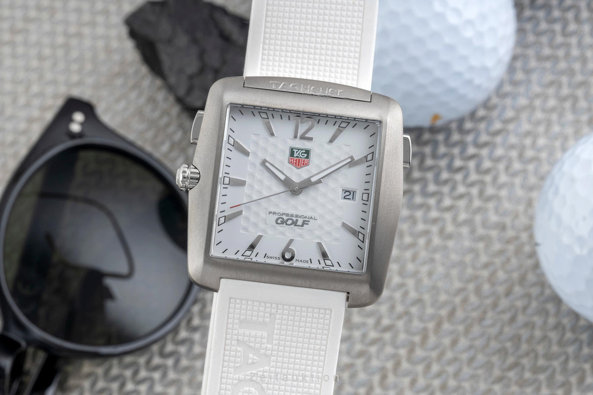 Tag Heuer Professional steel quartz men's watch WAE1112  [2606113]