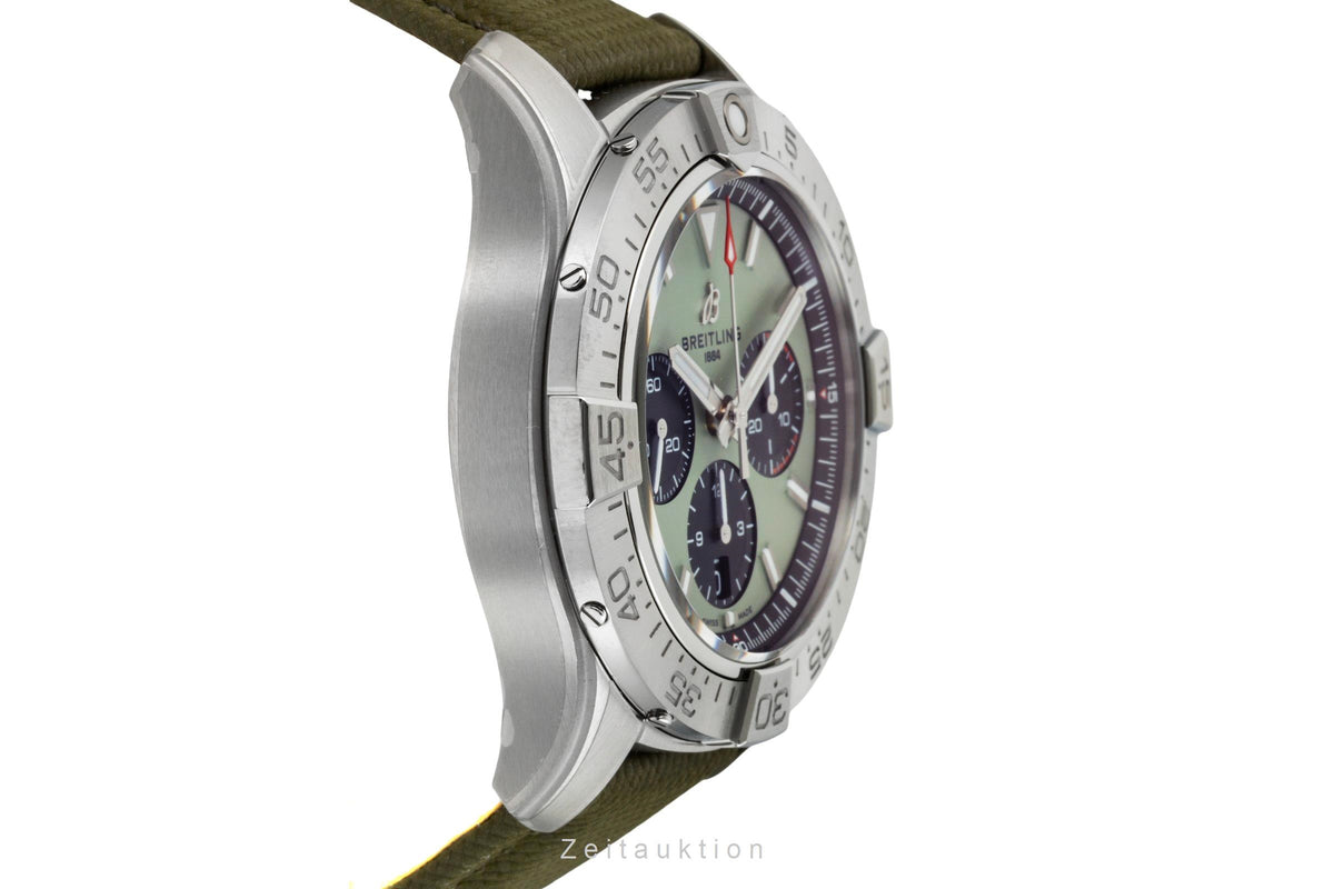 Breitling Avenger B01 Chronograph 44 Edelstahl Ref. AB0147101L1X1 NP: 7050,- € [2606125]
