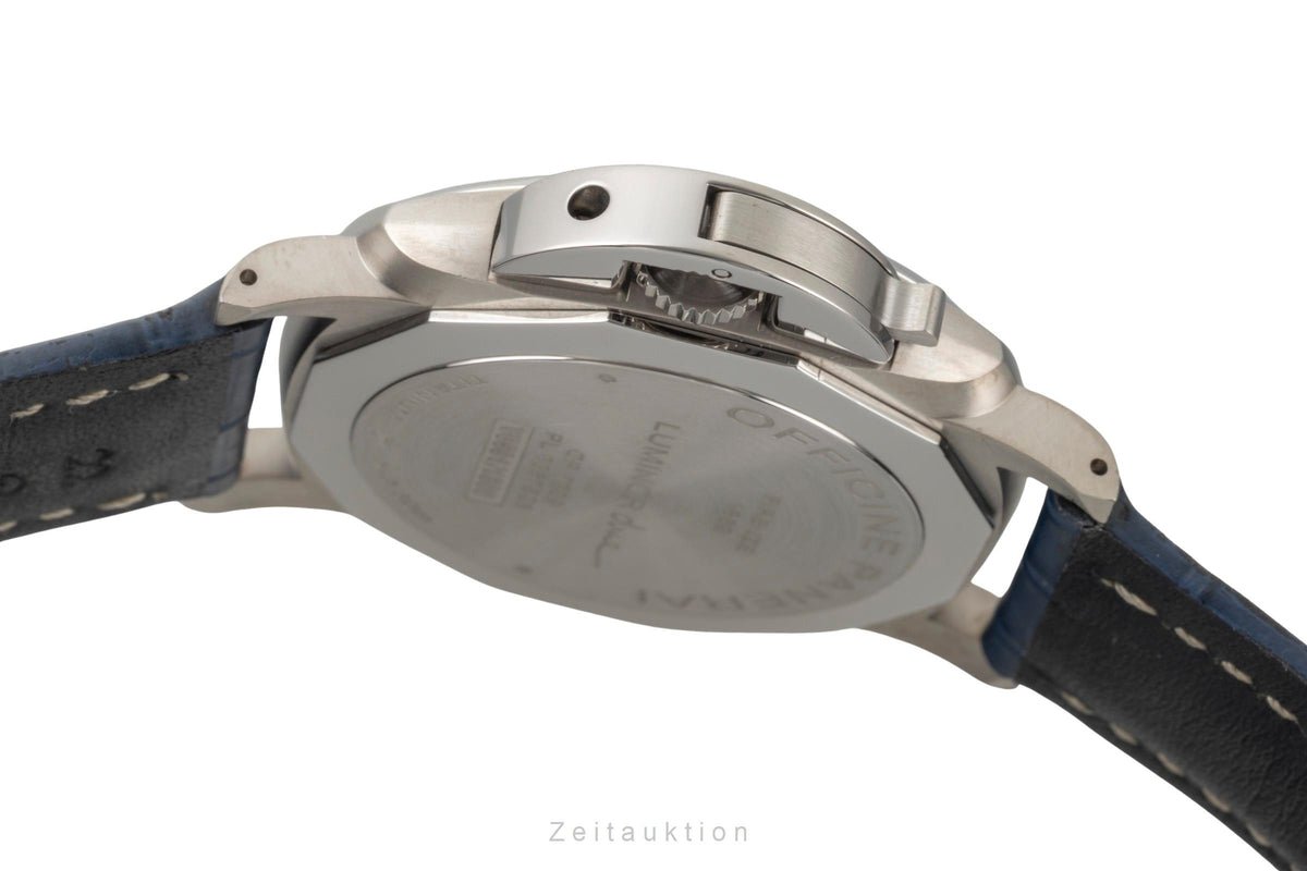 Panerai Luminor  titanium automatic men's watch PAM00927  [2606132]