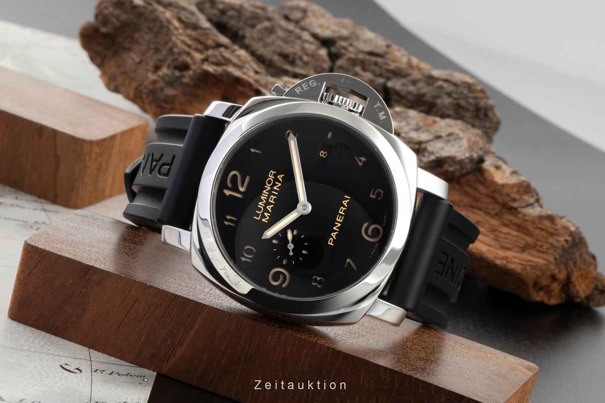 Panerai Luminor Marina steel automatic men's watch PAM00359 LP: 9900EUR  [2606138]