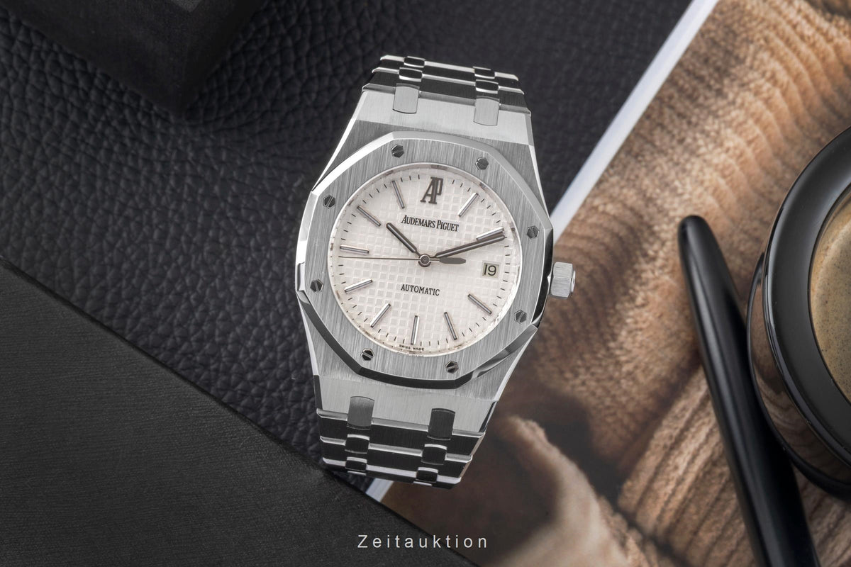 Audemars Piguet Royal Oak steel automatic men's watch 15300ST.OO.1220ST.01  [2606178]