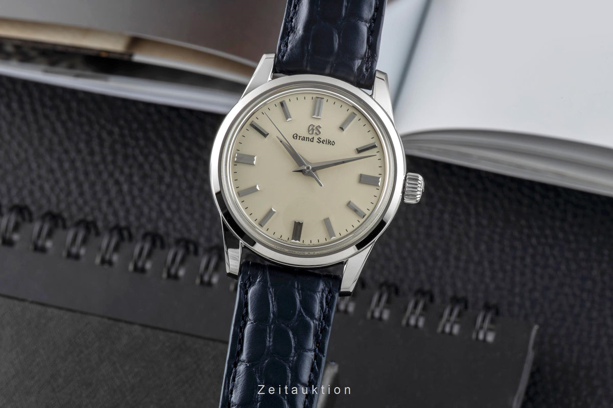 Grand Seiko acier à remontage manuel montre pour hommes SBGW231G  [2606253]