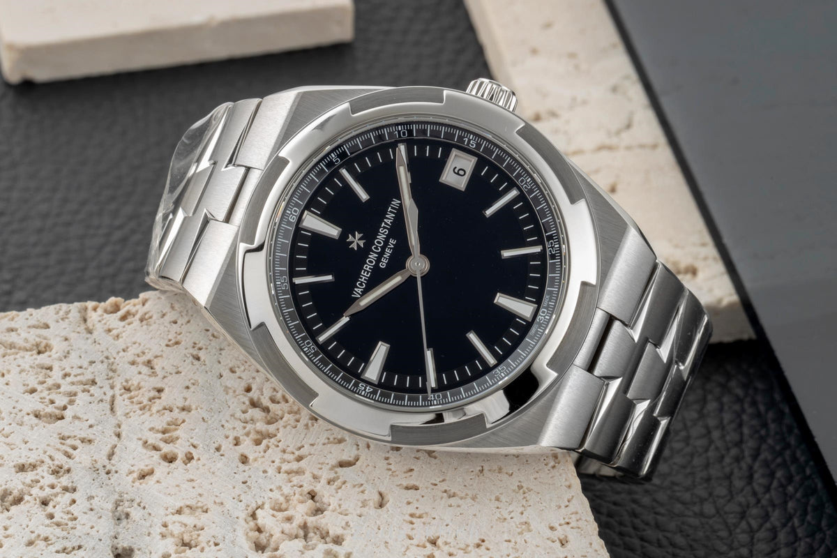 Vacheron & Constantin Overseas steel automatic men's watch 4500V/110A-B483  [2606295]