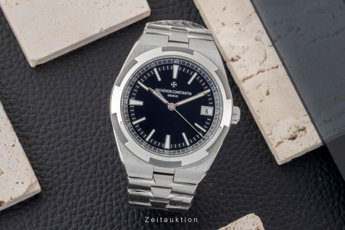 Vacheron & Constantin Overseas steel automatic men's watch 4500V/110A-B483  [2606295]