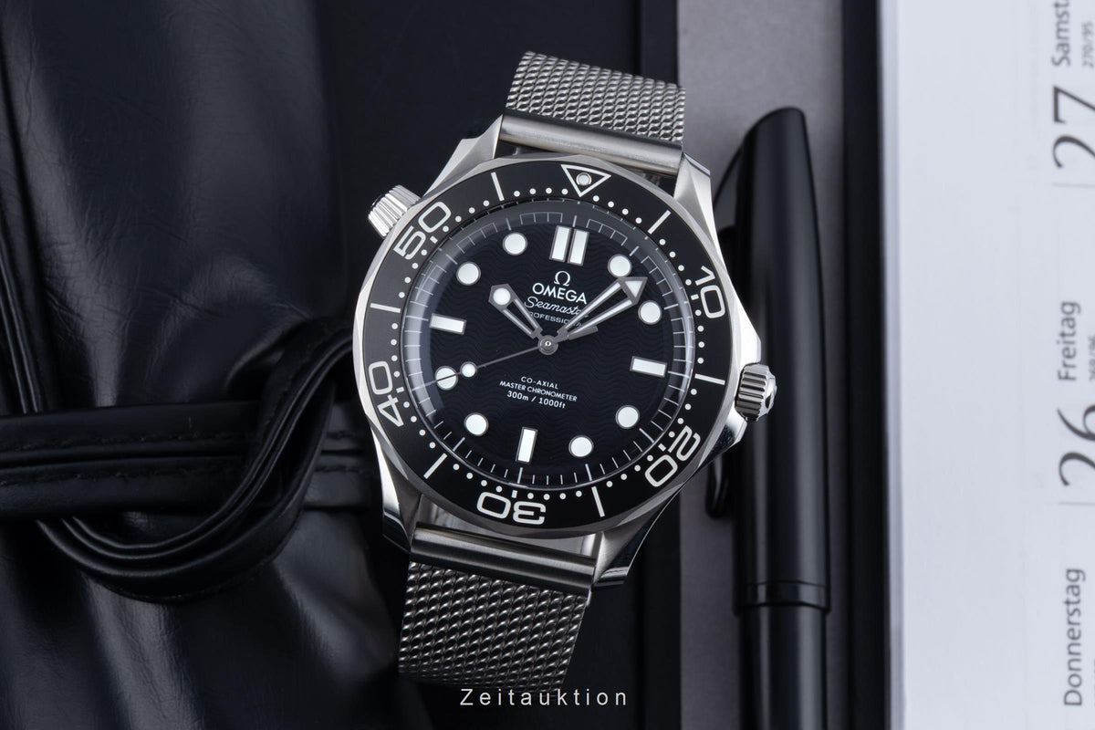 Omega Seamaster 300M Automatik Ref. 210.30.42.20.01.010 B&P 2026 NP: 7100,- € [2606333]