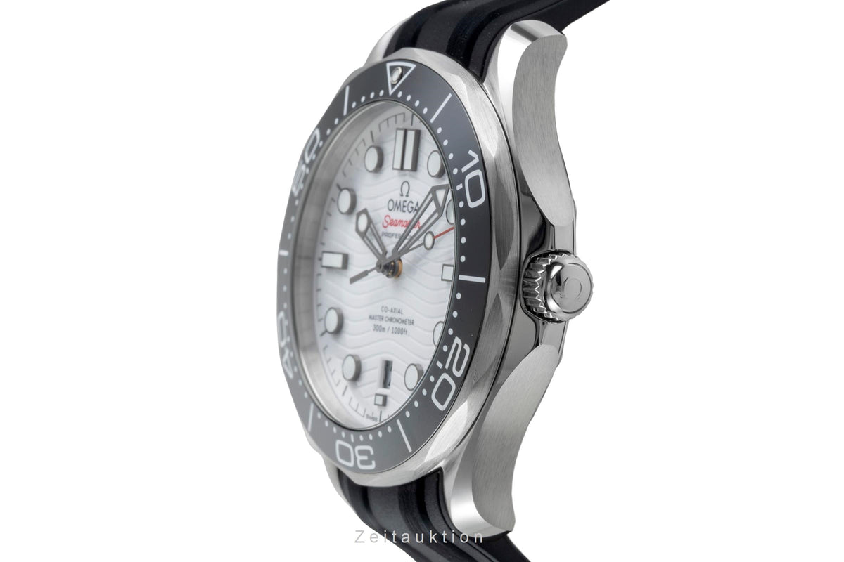 Omega Seamaster acciaio automatismo orologio da uomo 210.32.42.20.04.001 LP: 6100EUR  [2606335]