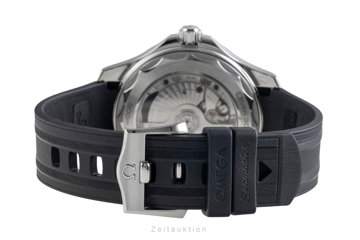 Omega Seamaster acciaio automatismo orologio da uomo 210.32.42.20.04.001 LP: 6100EUR  [2606335]