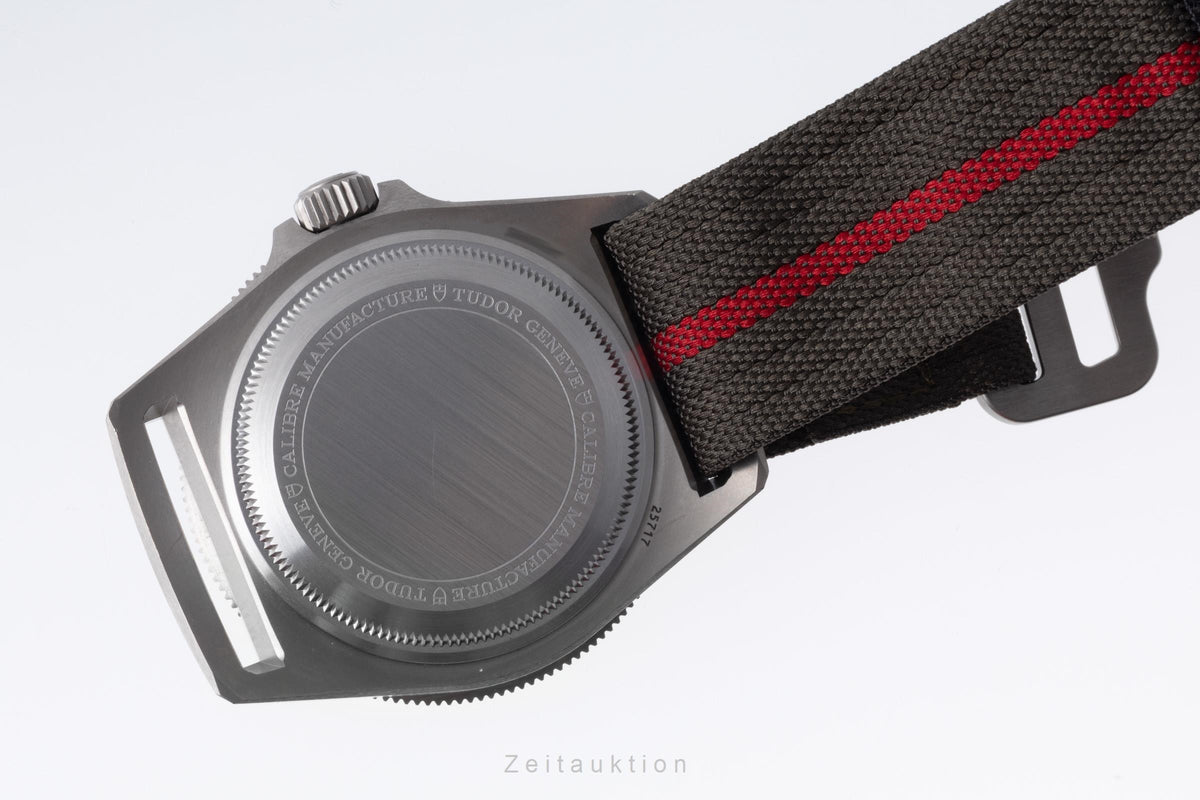 Tudor Pelagos titanium automatic men's watch M25717N-0001 LP: 4310EUR  [2606413]
