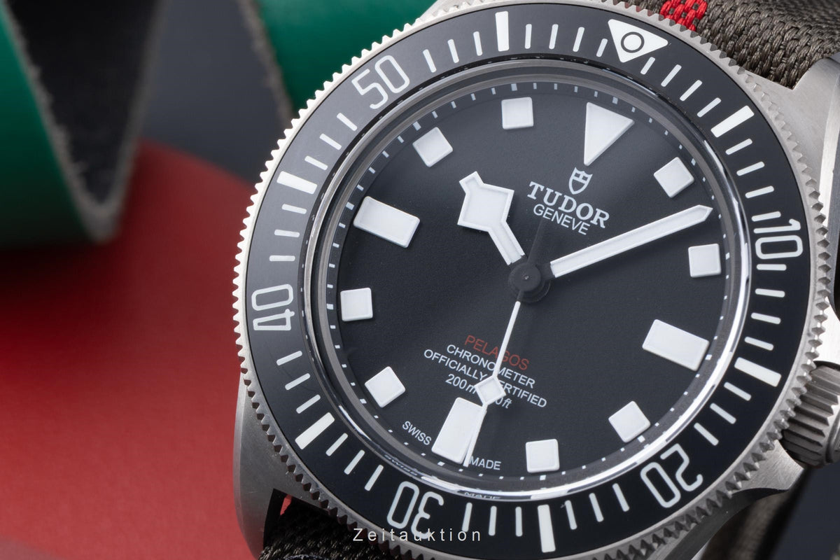Tudor Pelagos titanium automatic men's watch M25717N-0001 LP: 4310EUR  [2606413]
