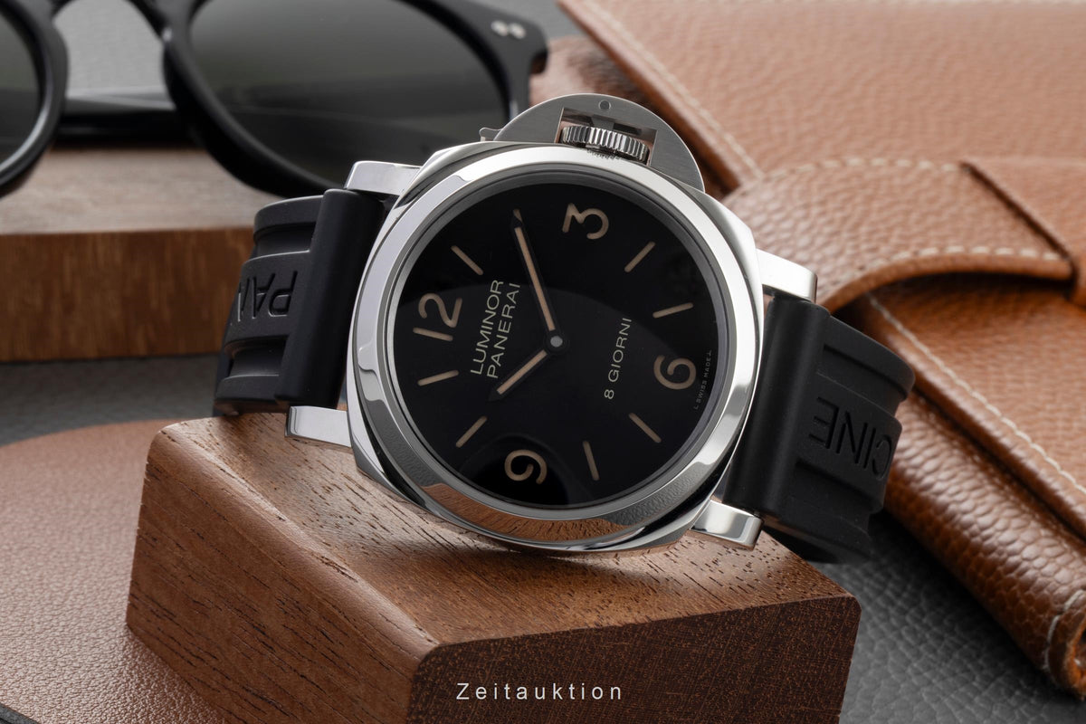 Panerai Luminor  steel manual winding men's watch PAM00914 LP: 7400EUR  [2606414]