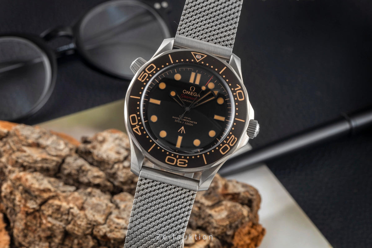 Omega Seamaster James Bond 007 Titan Automatik 210.90.42.20.01.001 NP: 10900,- € [2606415]