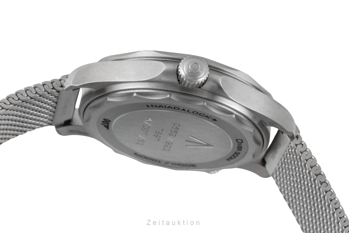 Omega Seamaster James Bond 007 Titan Automatik 210.90.42.20.01.001 NP: 10900,- € [2606415]