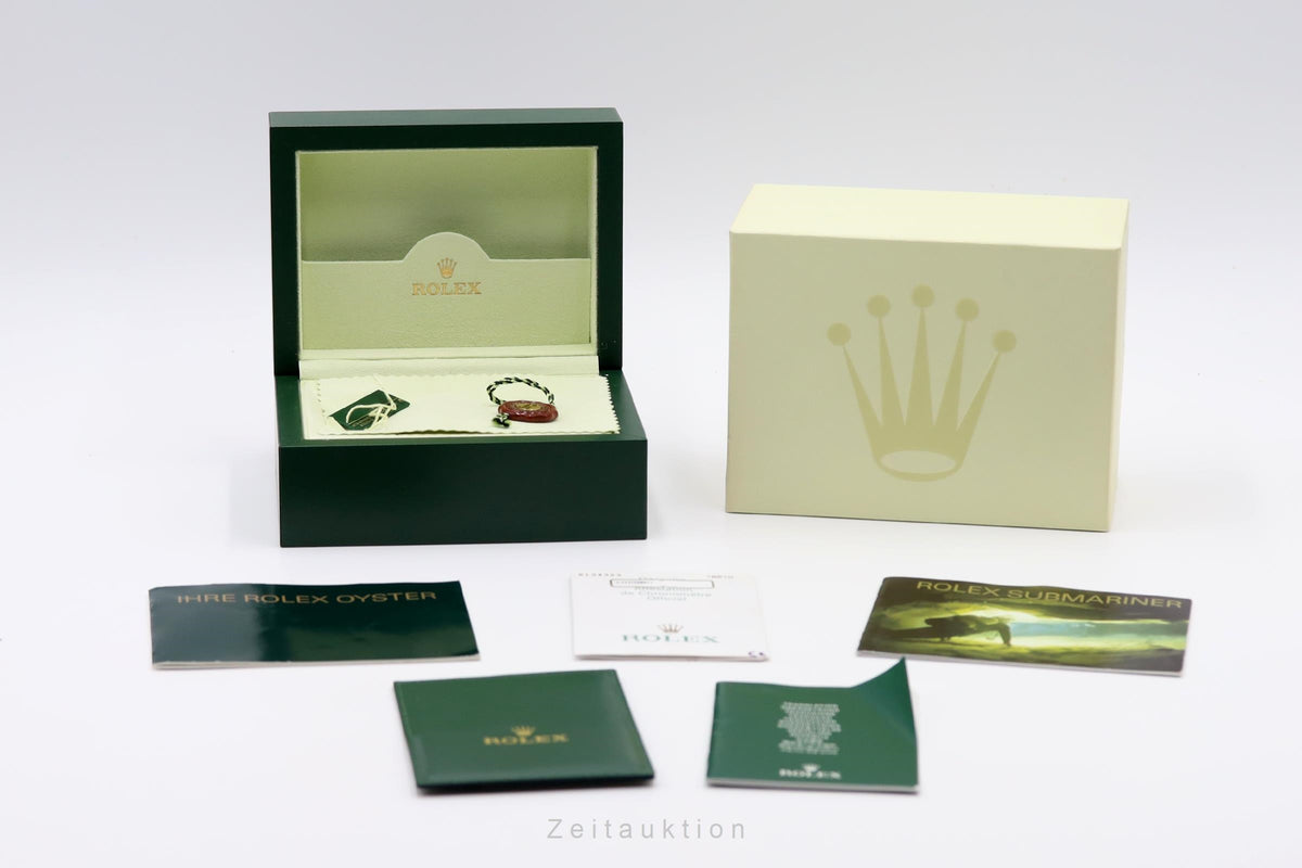 Rolex Submariner steel automatic men's watch 16610 T  [2606499]