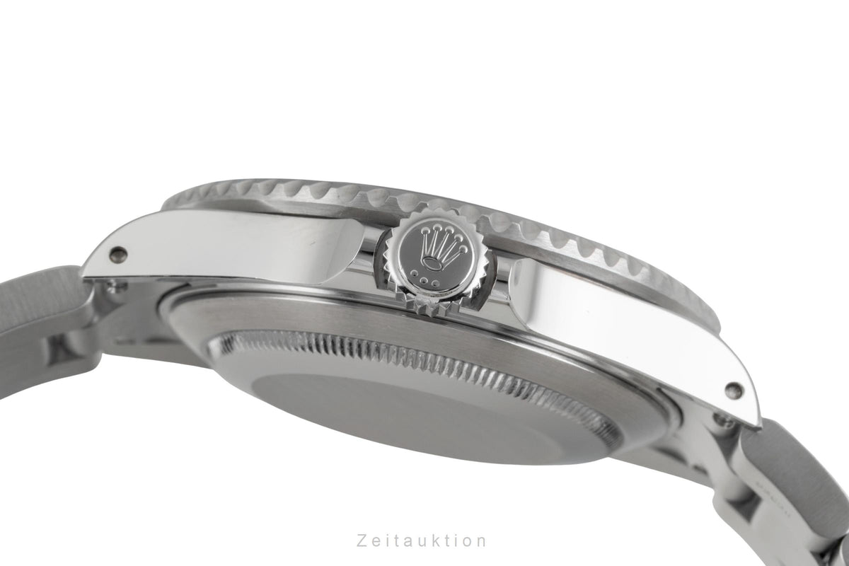 Rolex Submariner steel automatic men's watch 16610  [2606610]