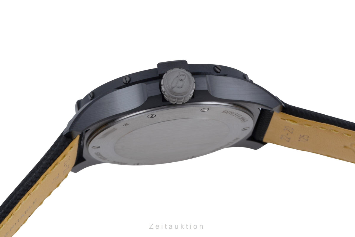 Breitling Avenger ceramic automatic men's watch S17328101B1X1 LP: 6750EUR  [2606620]