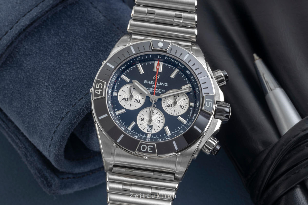 Breitling Chronomat chronograph steel automatic men's watch AB0136251B1A1 LP: 10550EUR  [2606653]