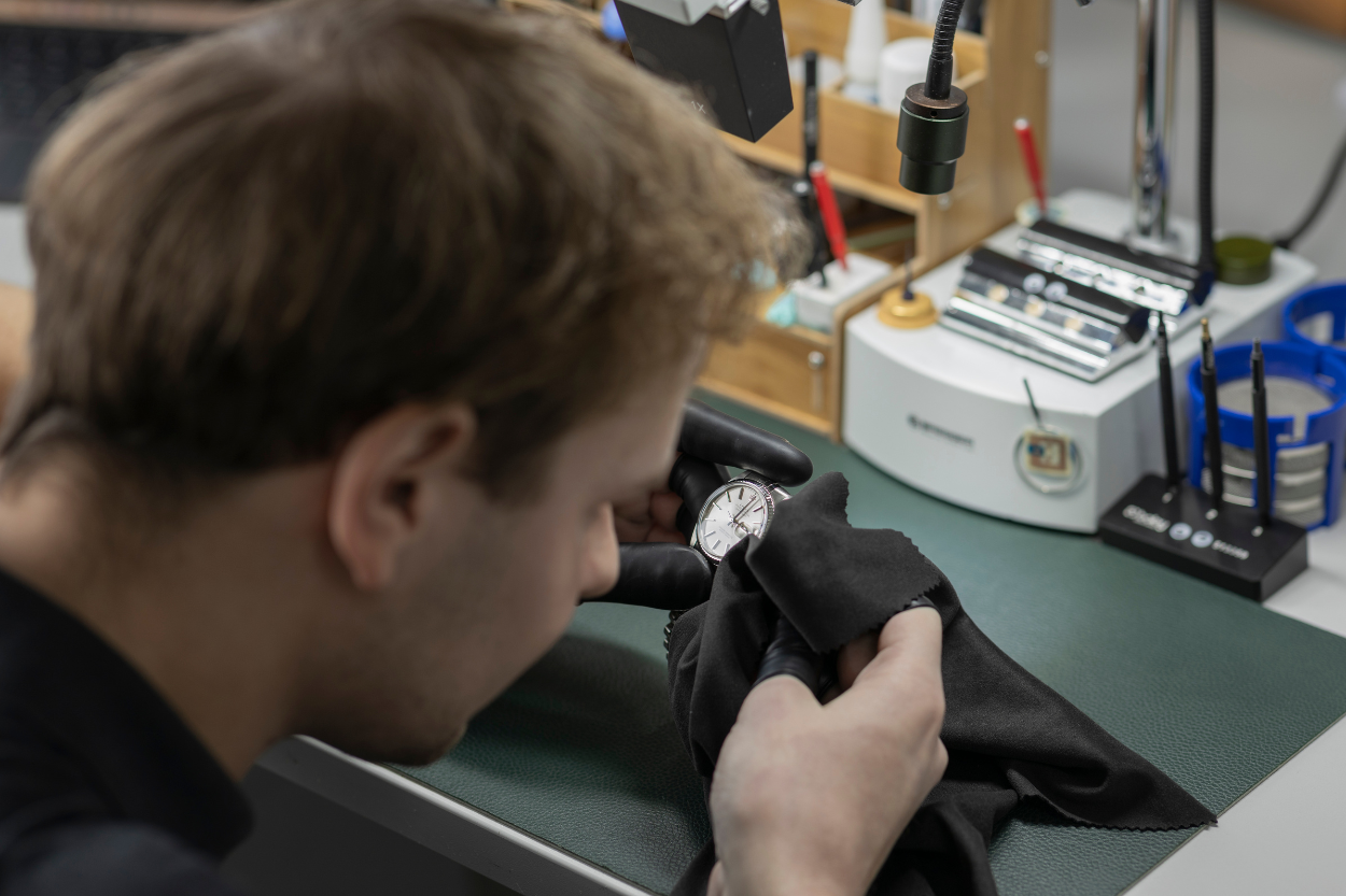 Endkontrolle Luxusuhren