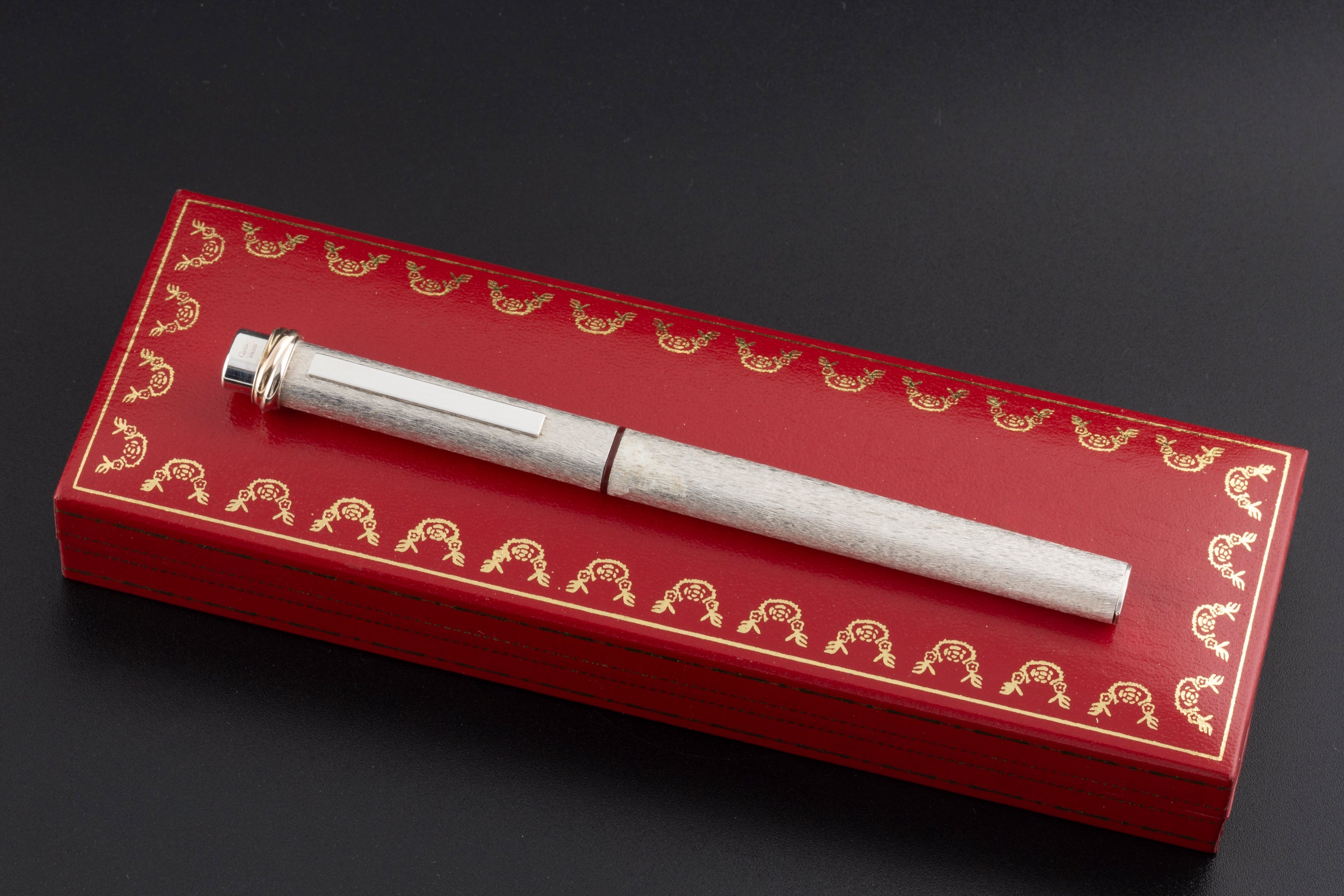 Cartier Le Must Vendôme Trinity fountain pen Silver-Finish Cartier