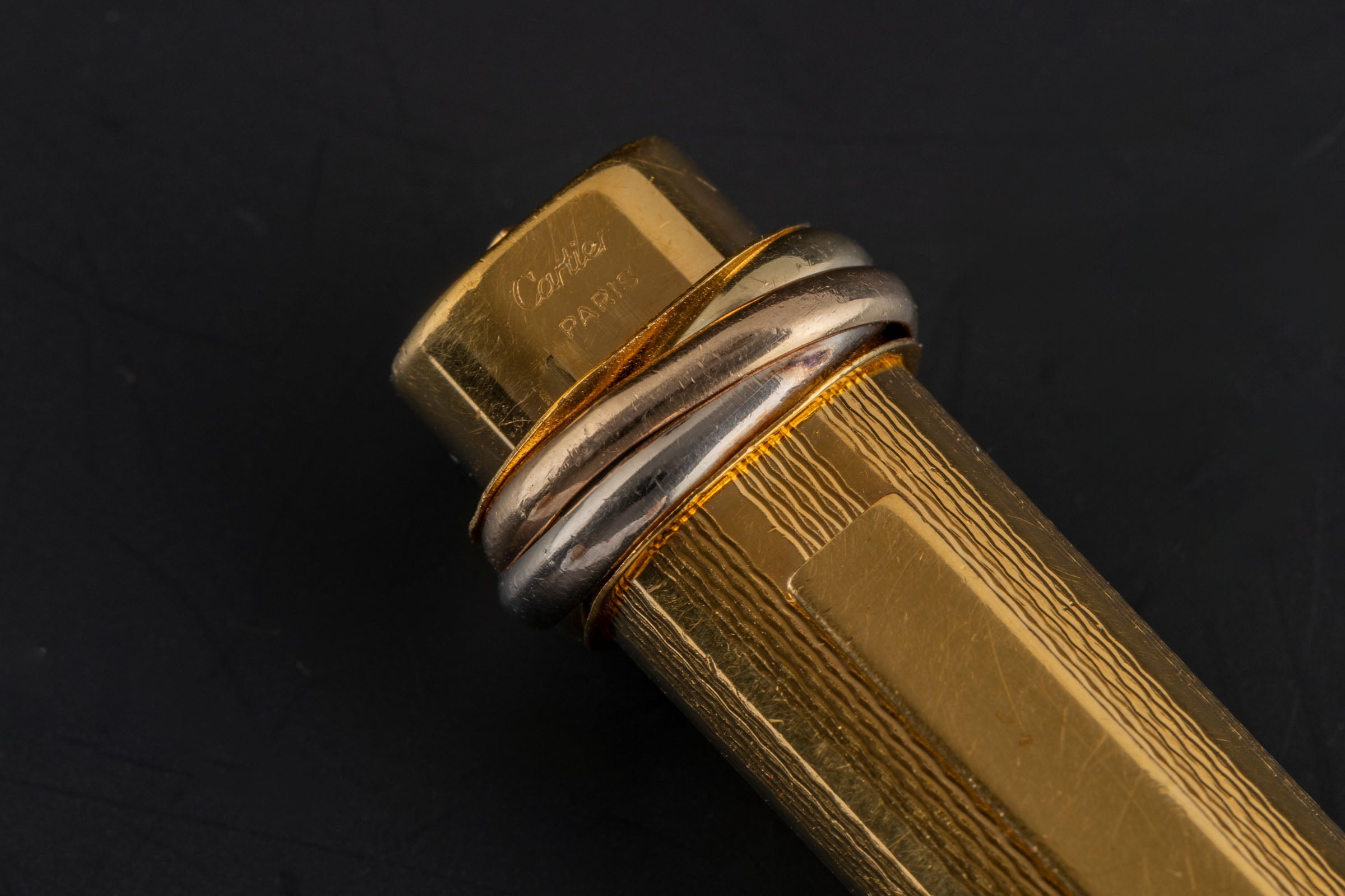 Cartier Stylo Trinity Must de Cartier "Grain D`orge" Kugelschreiber Ref. ST10302[KL25886]