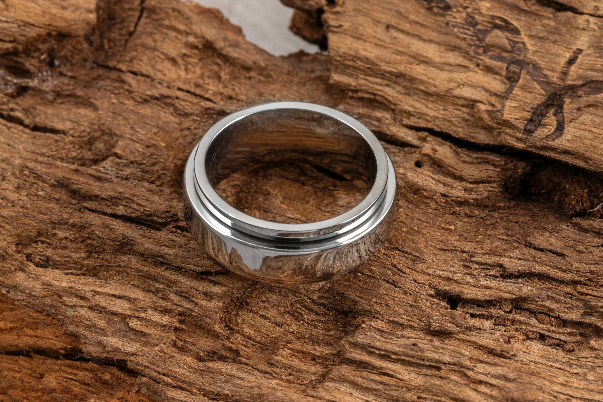 Piaget Possession Ring bague tournante 18k (0,750) or blanc or taille 52 prix de vente : 2270,- €[KL26003]